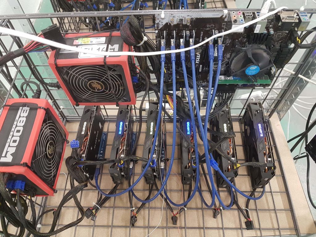 Un rig au complet avec ses belles cartes graphiques GIGABYTE !