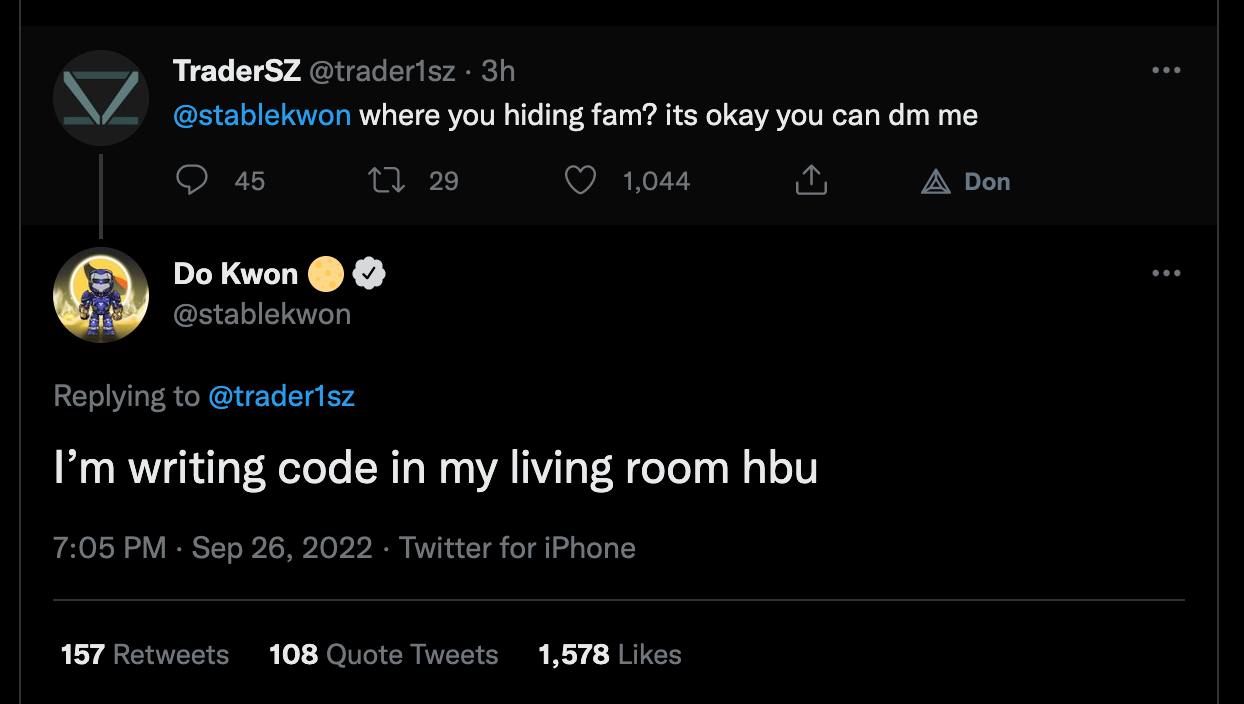 Tweet de Do Kwon dans lequel il explique coder dans son salon alors qu'il est recherché par Interpol