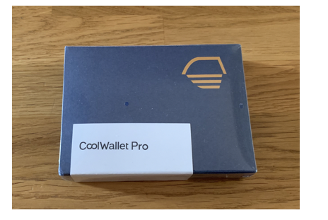 Conditionnement du harware wallet CoolWallet Pro 